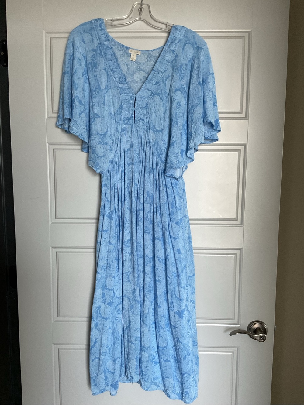 Light Blue Floral V-Neck Maxi Dress